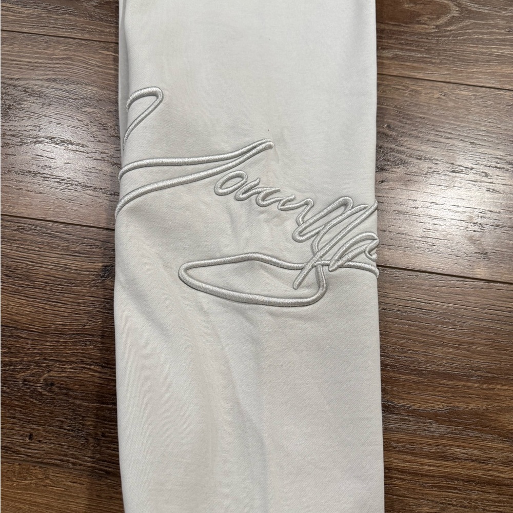 W246 SIGNATURE JOGGERS - light grey - Picture 2 of 3